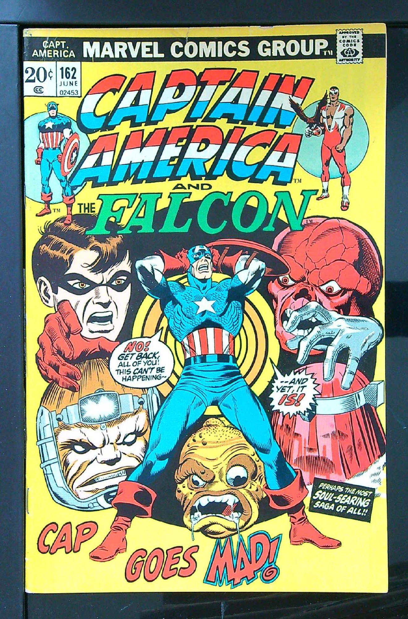 Cover of Captain America (Vol 1) #162. One of 250,000 Vintage American Comics on sale from Krypton!